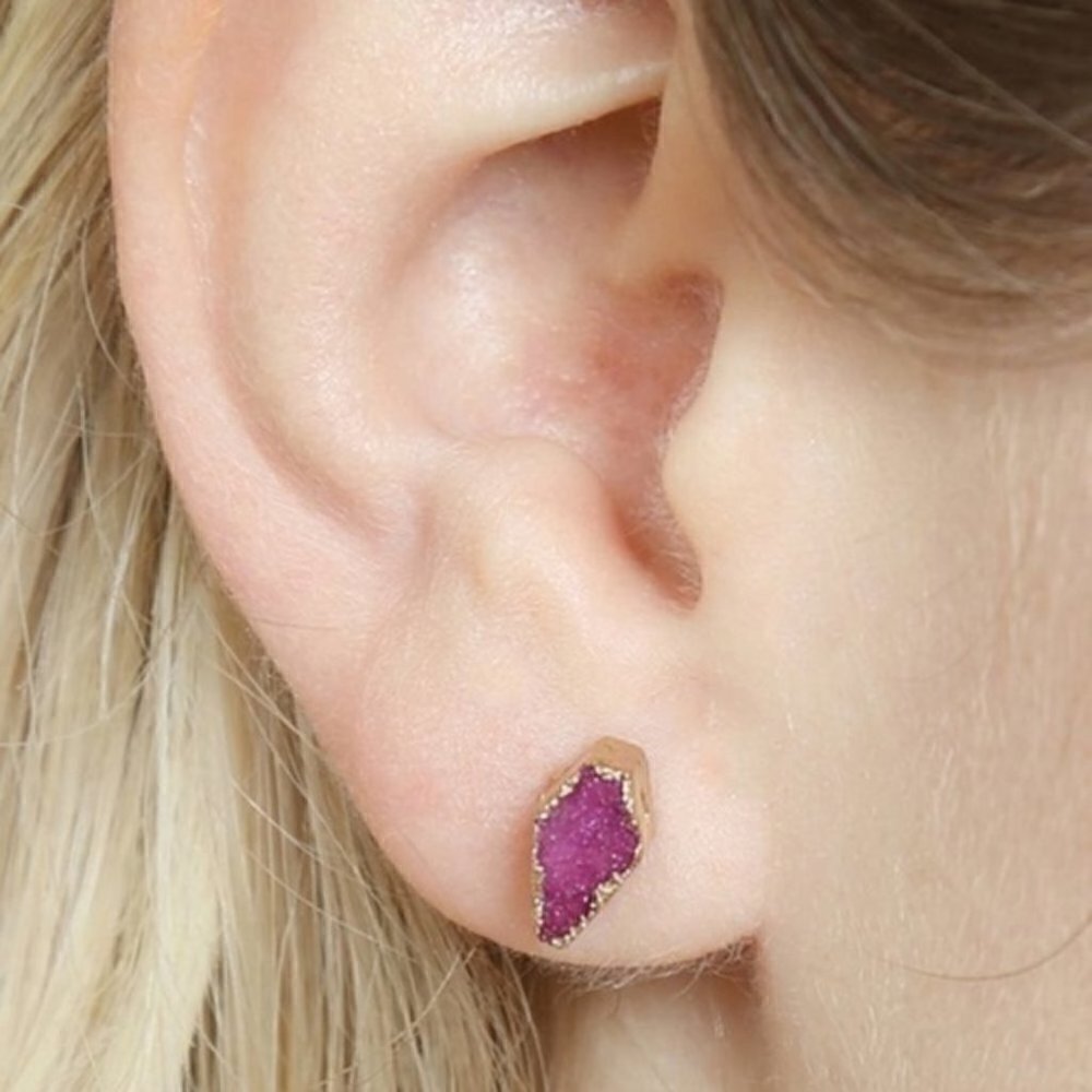 GORGEOUS DRUZY STUD EARRINGS.